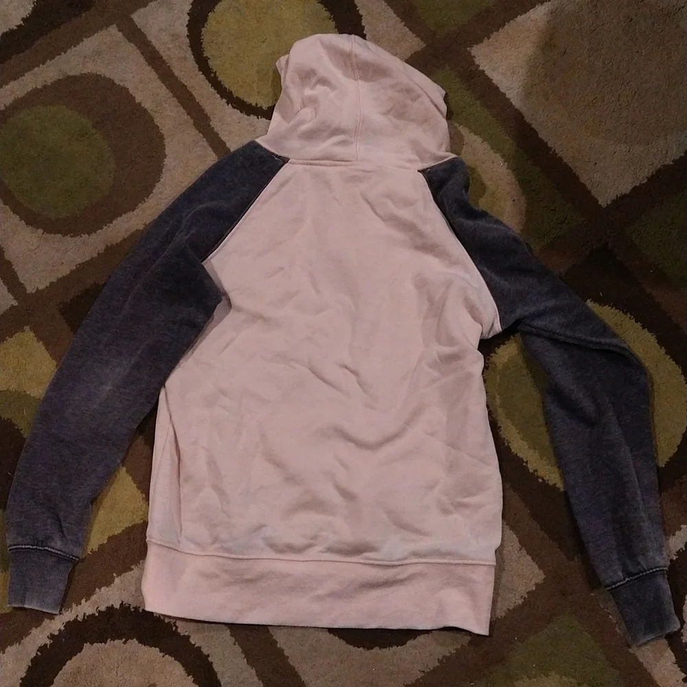 Essentials full tilt - Picture 3 of 4